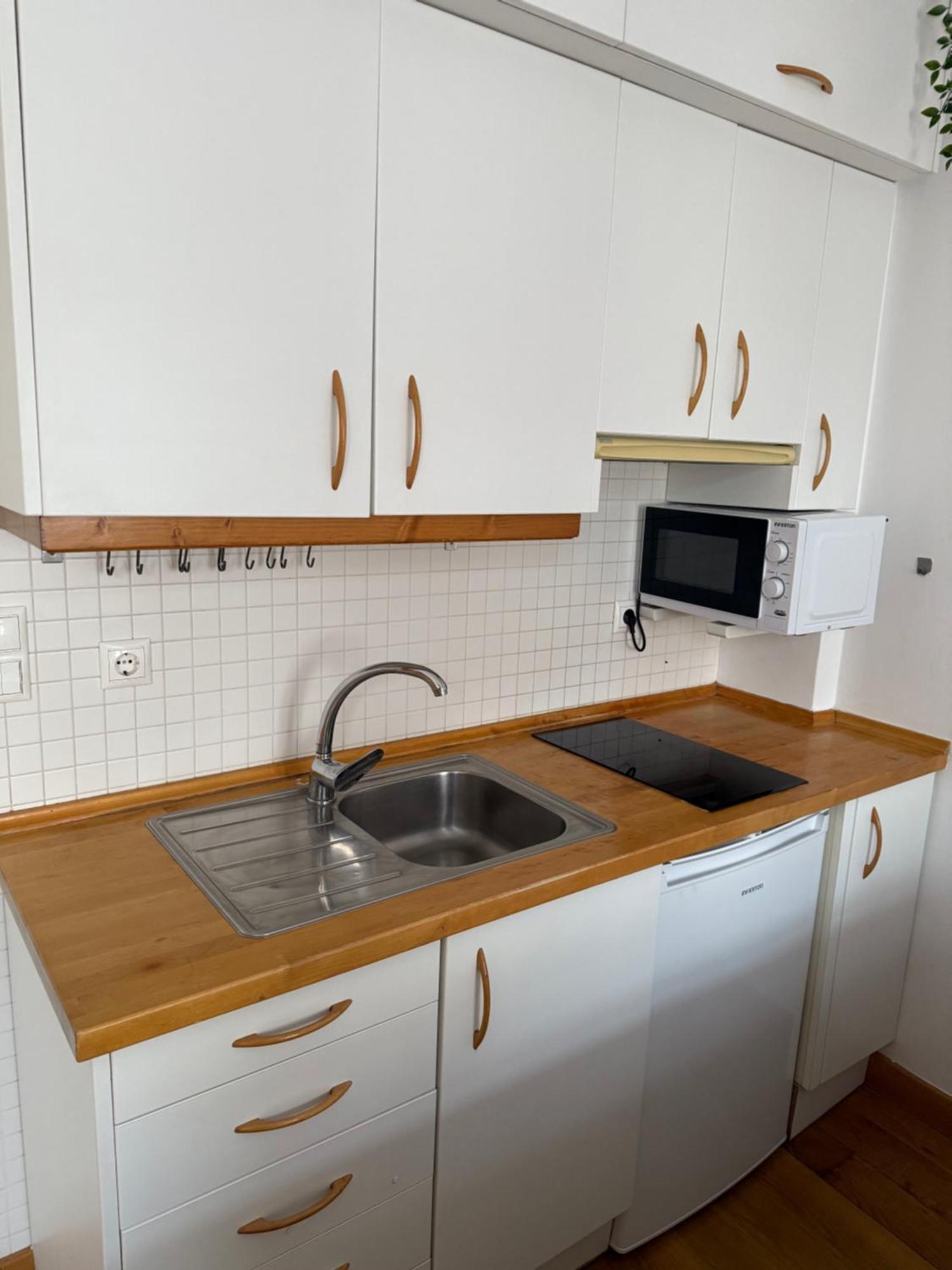 Cozy Studio 6 Min To Alhambra-2 Min To Cathedral Walking غرناطة المظهر الخارجي الصورة