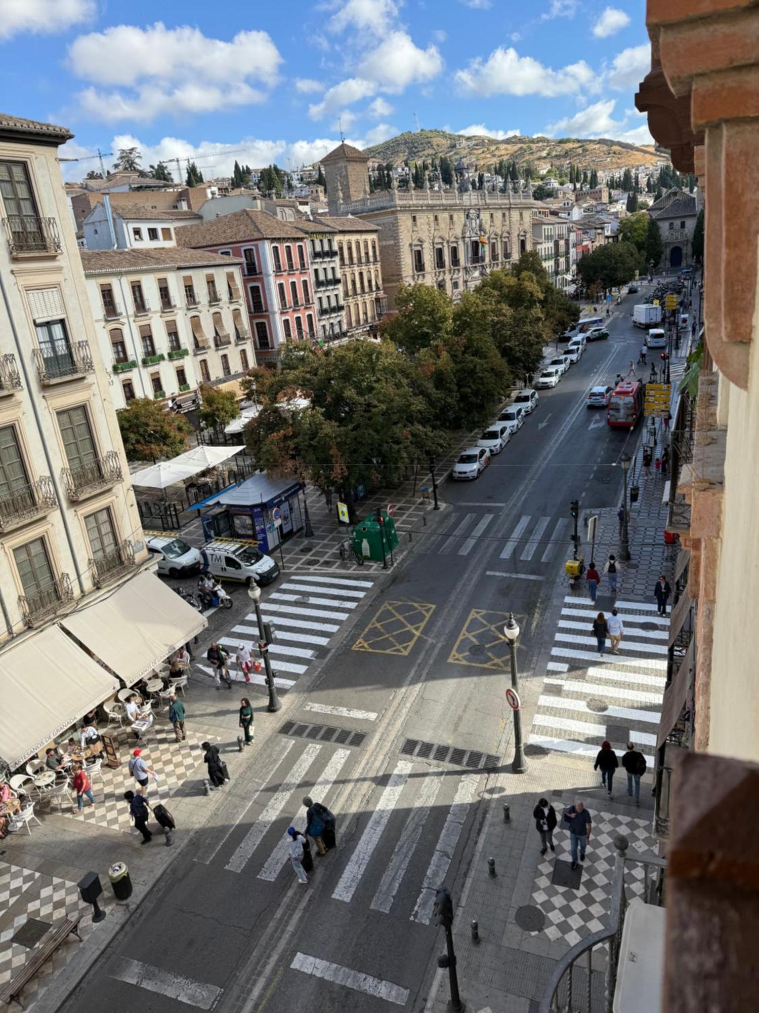 Cozy Studio 6 Min To Alhambra-2 Min To Cathedral Walking غرناطة المظهر الخارجي الصورة